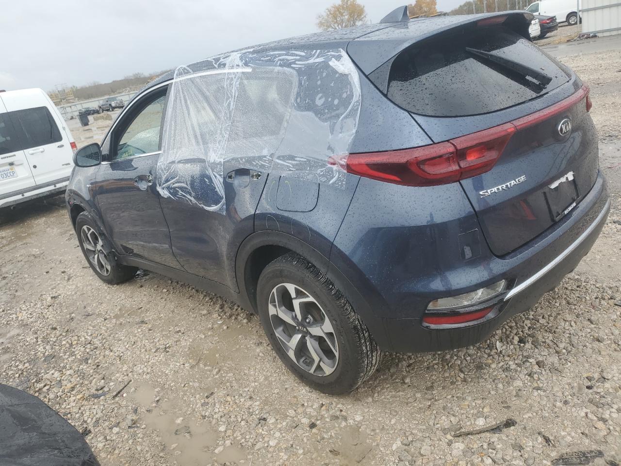 2021 Kia Sportage Lx - Фото 2