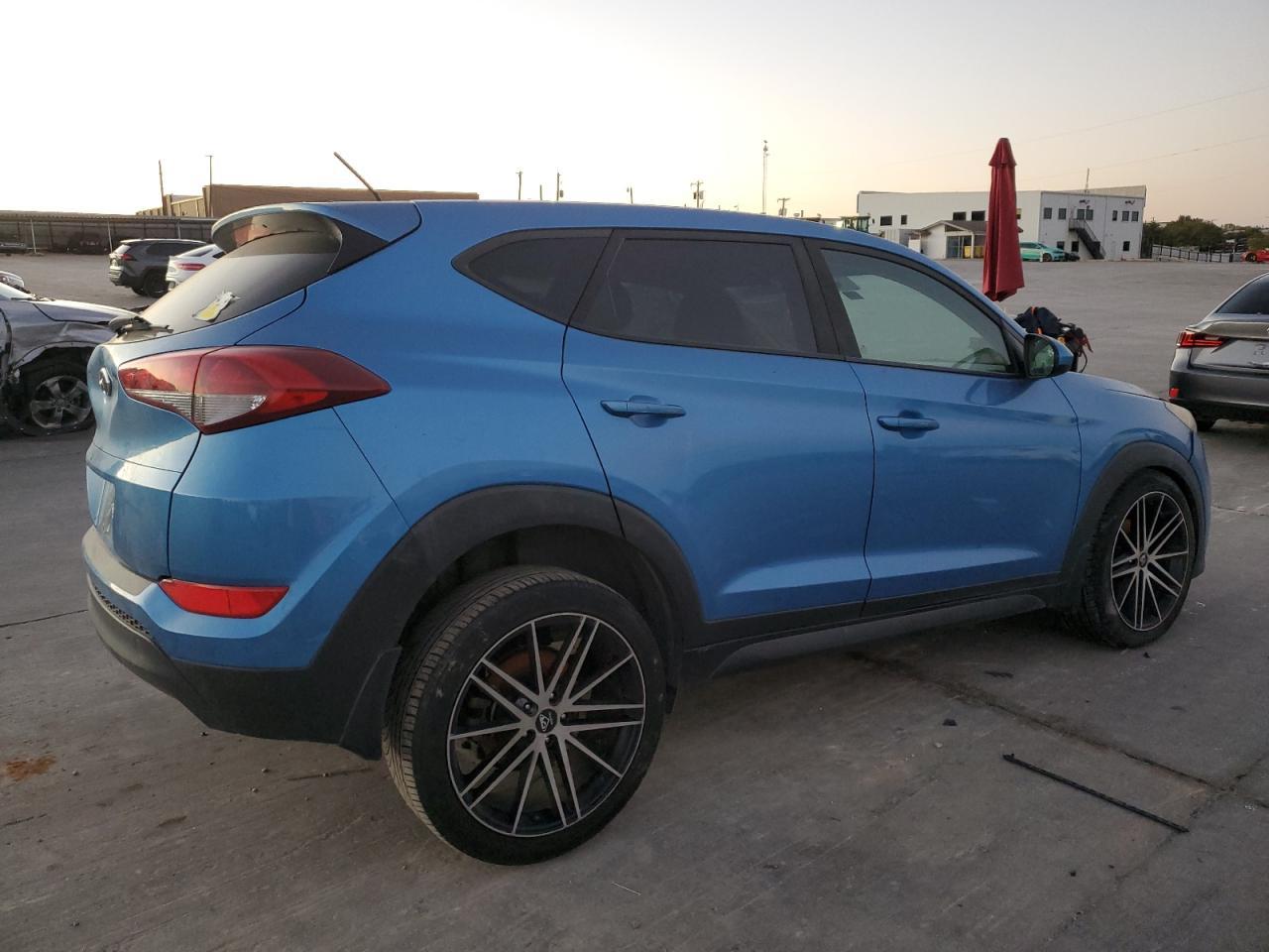 2016 Hyundai Tucson Se - Фото 3