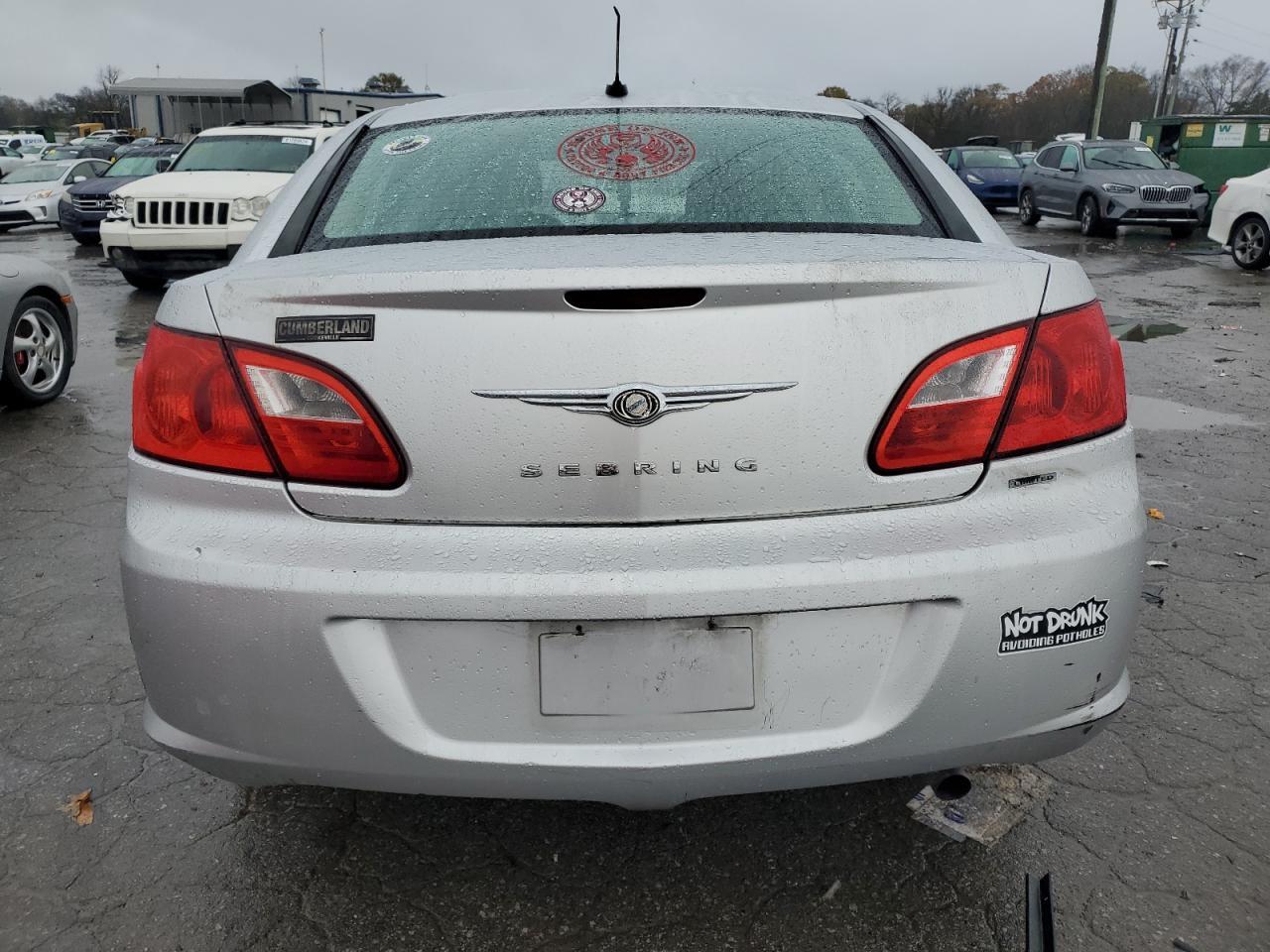 2010 Chrysler Sebring Limited - Image 6