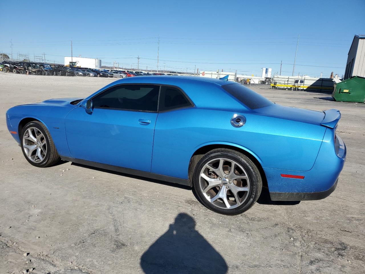 2015 Dodge Challenger Sxt Plus - Image 2