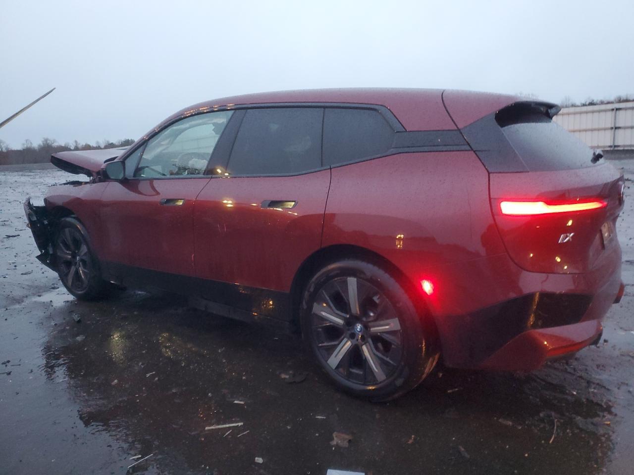 2024 BMW Ix xDrive50 - Фото 2