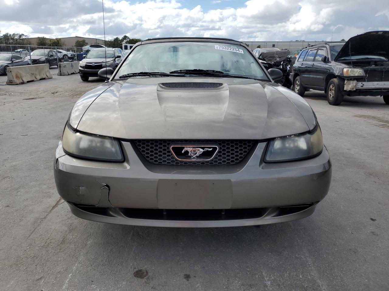 2002 Ford Mustang - Фото 5