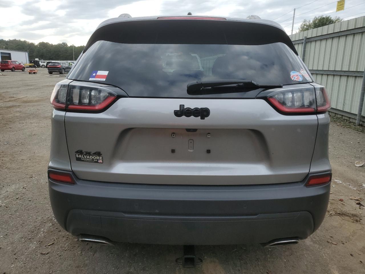 2019 Jeep Cherokee Latitude Plus - Фото 6
