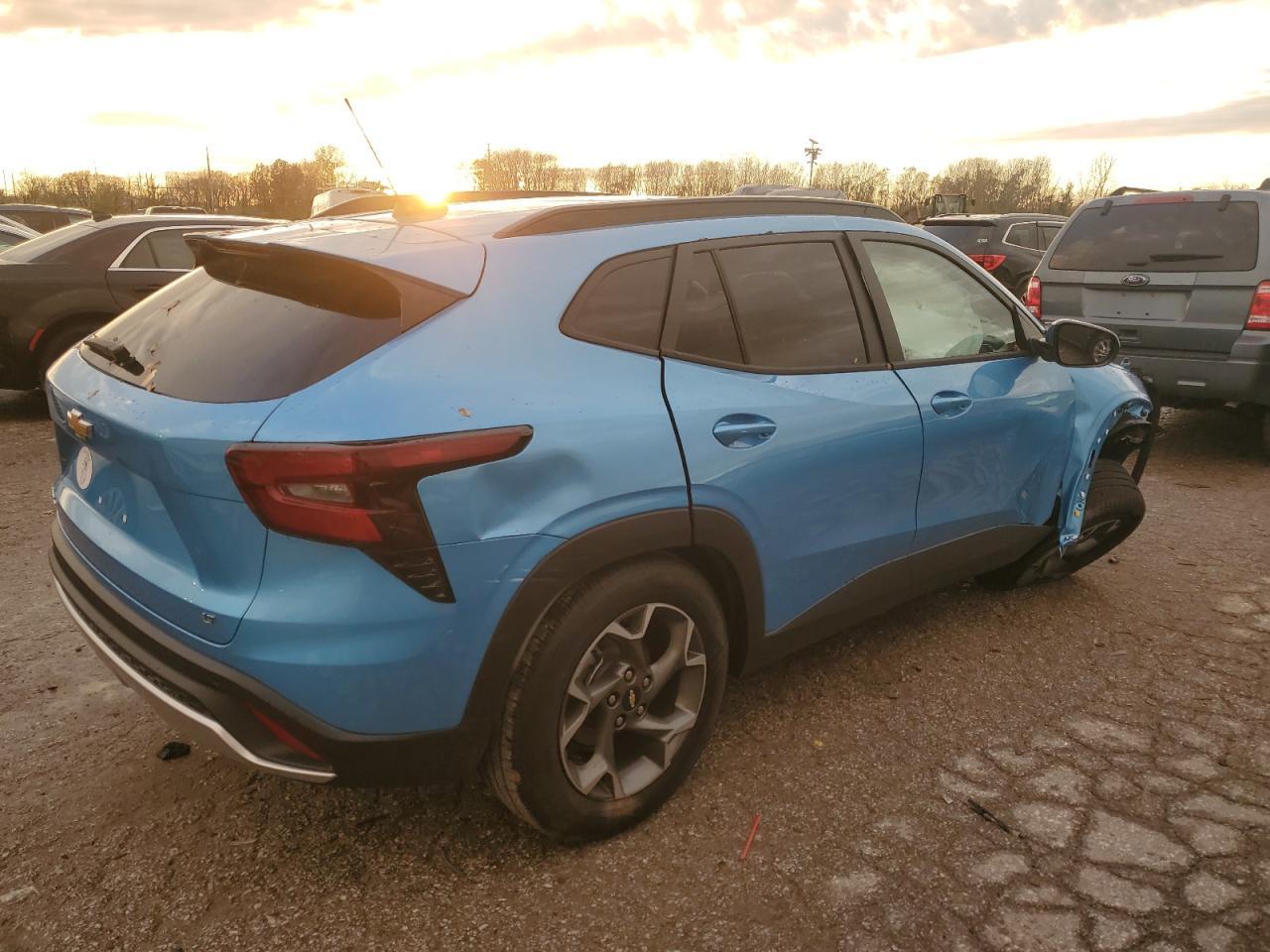 2025 Chevrolet Trax 1Lt - Фото 3