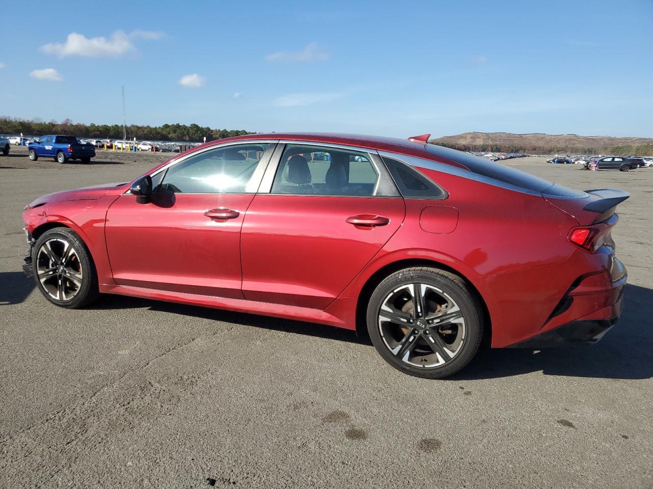 2021 Kia K5 Gt Line - Фото 2