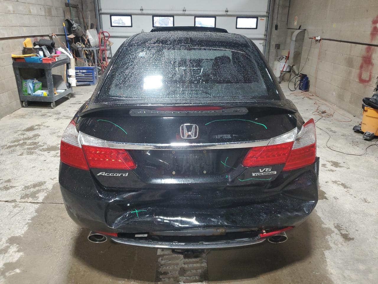 2013 Honda Accord Touring - Image 6