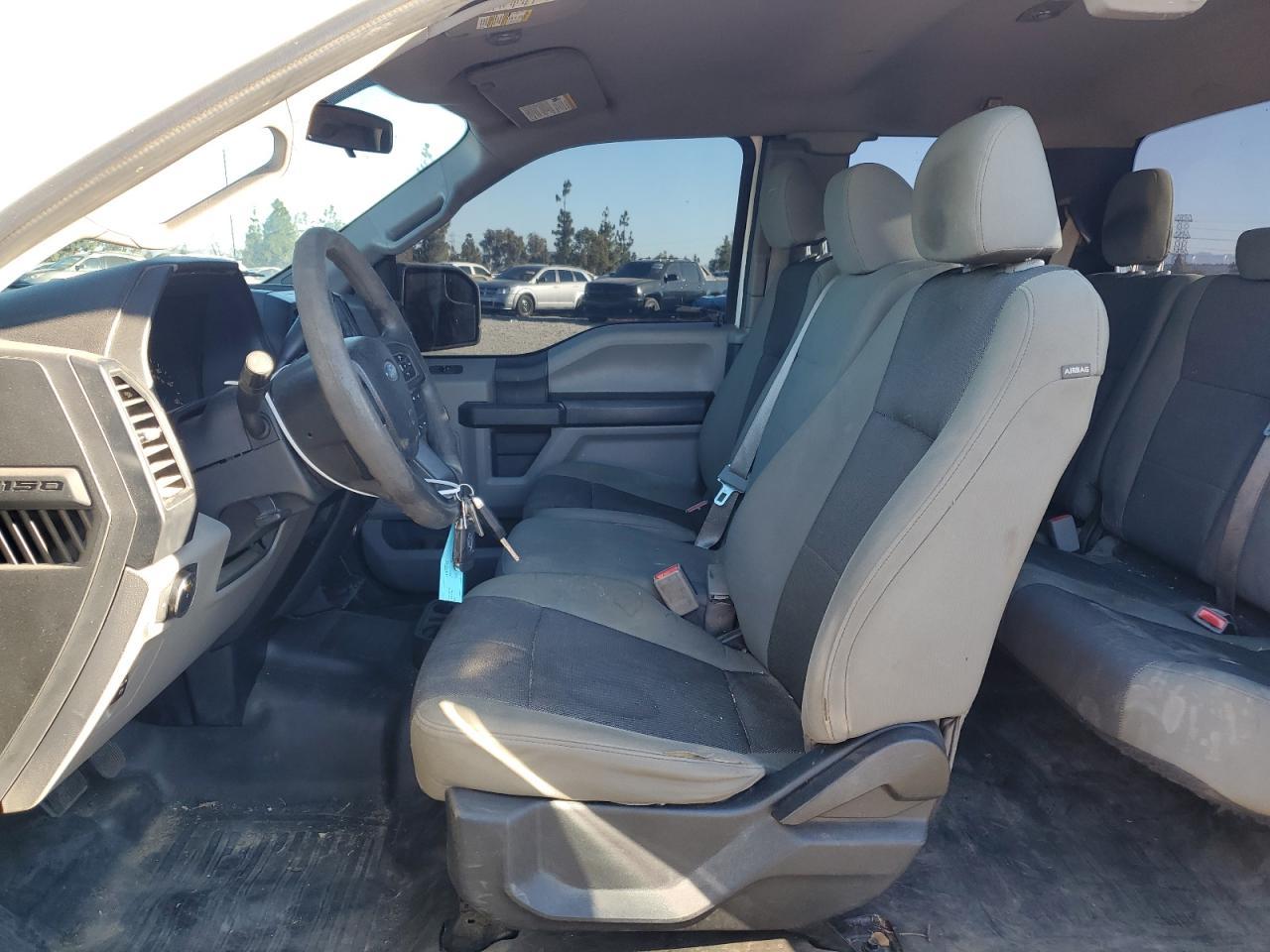 2015 Ford F150 Super Cab - Image 7