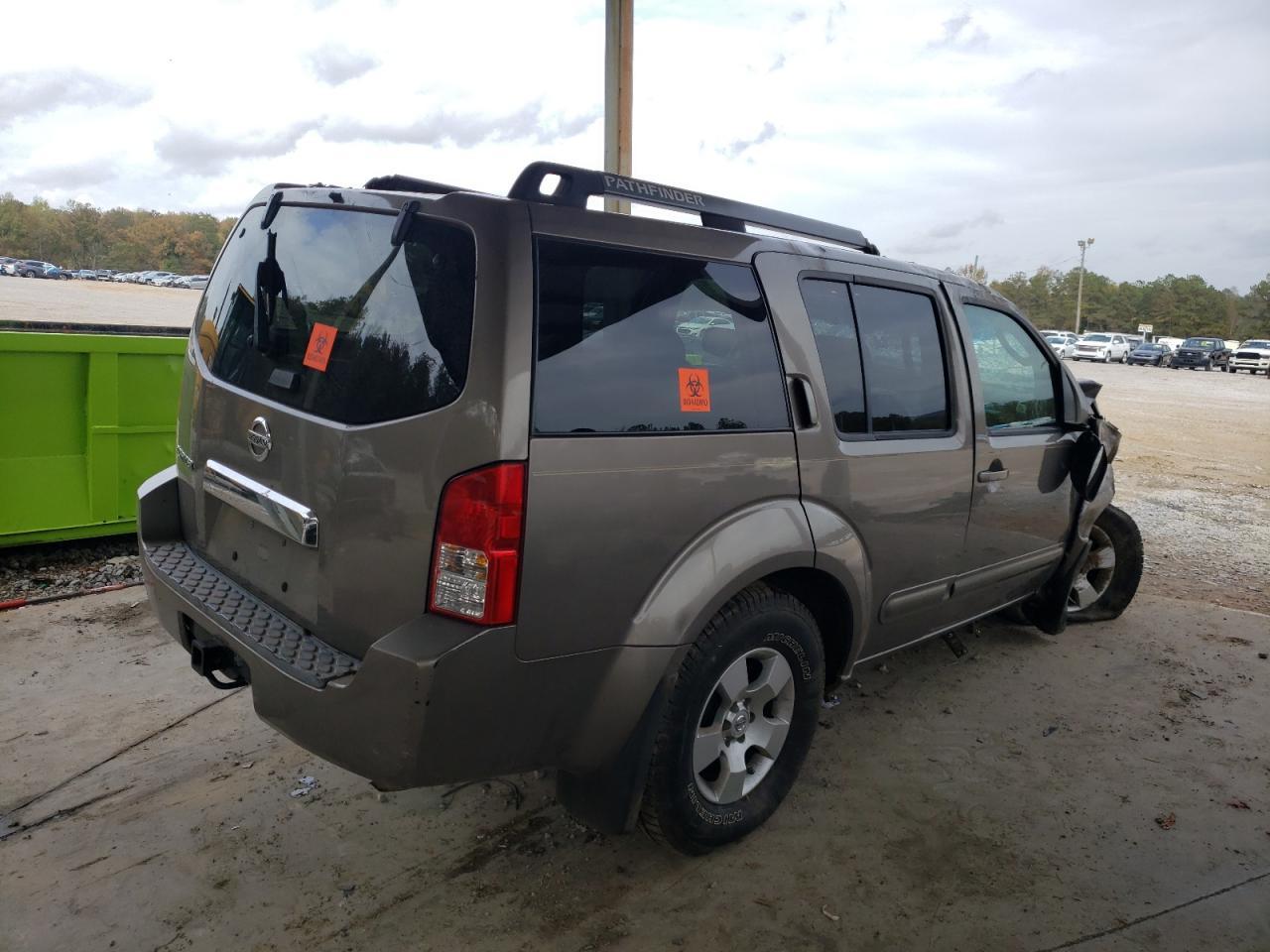 2006 Nissan Pathfinder Le - Фото 3