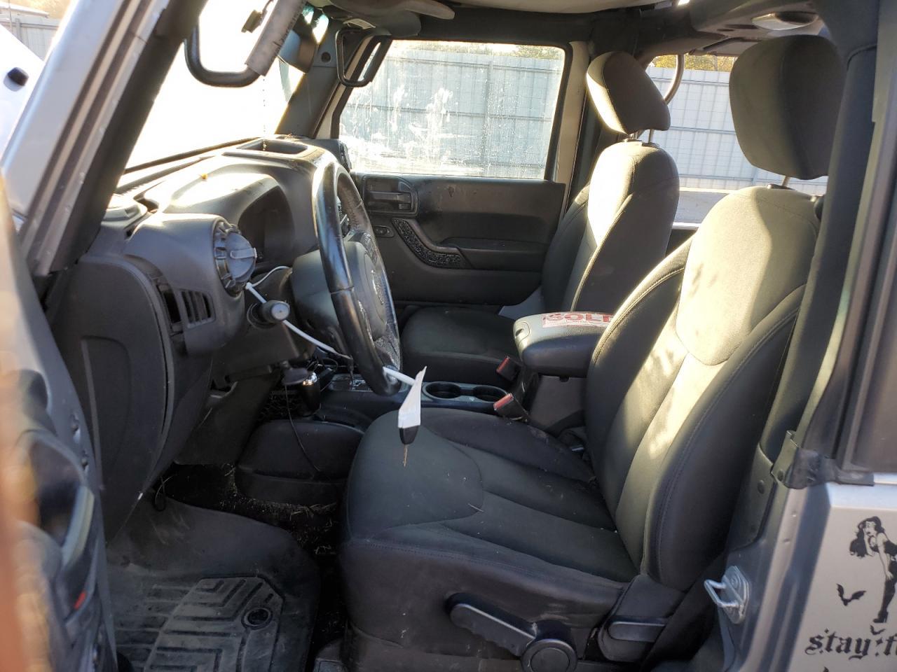 2016 Jeep Wrangler Sport - Фото 7