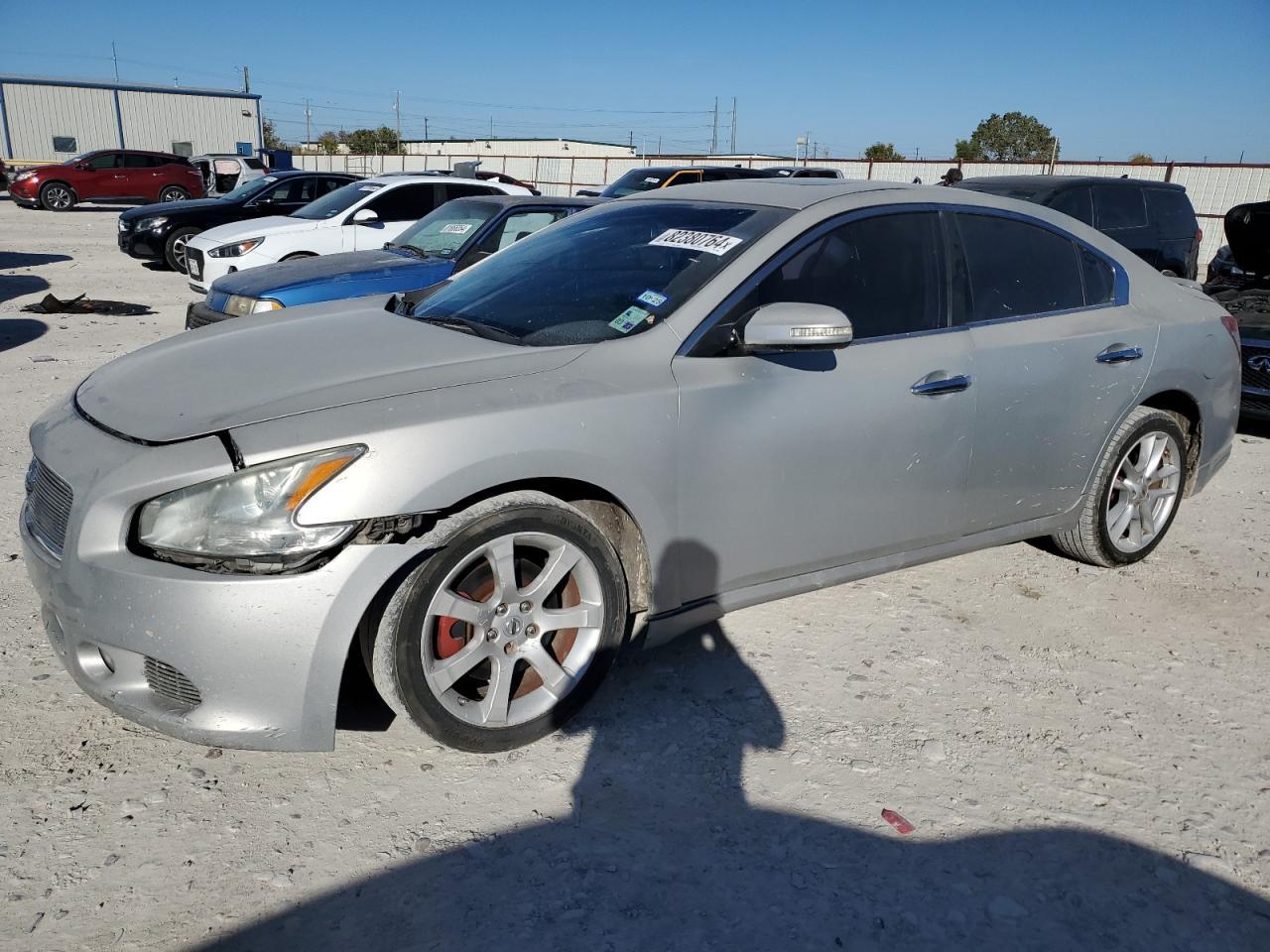 2010 Niss Maxima S