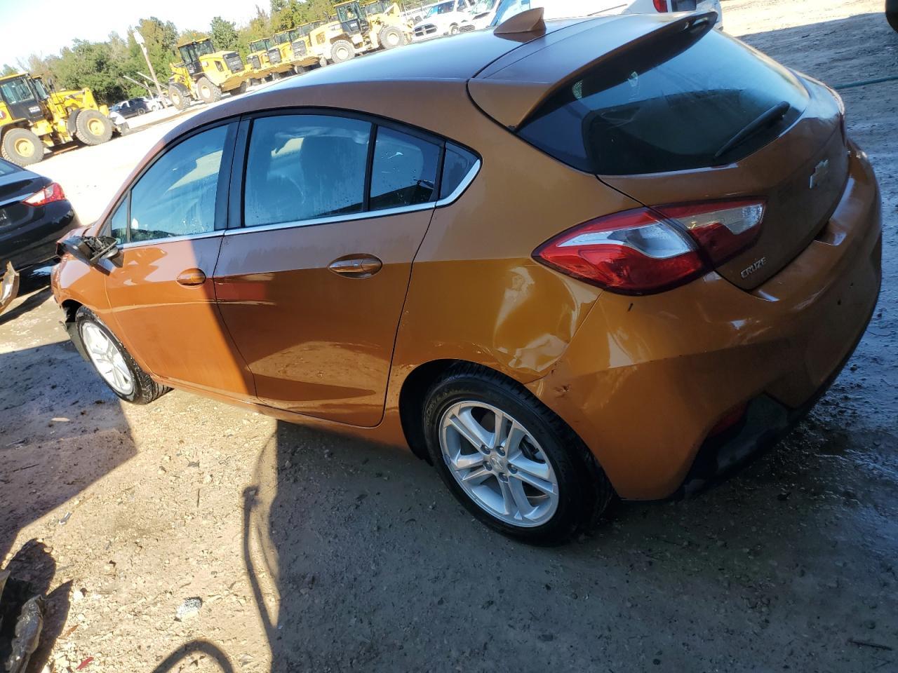 2017 Chevrolet Cruze Lt - Фото 2