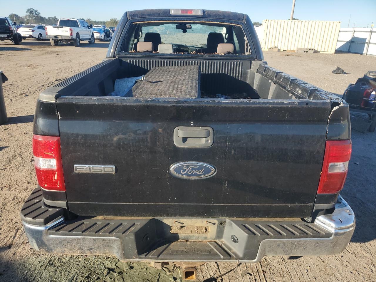 2005 Ford F150 - Фото 6