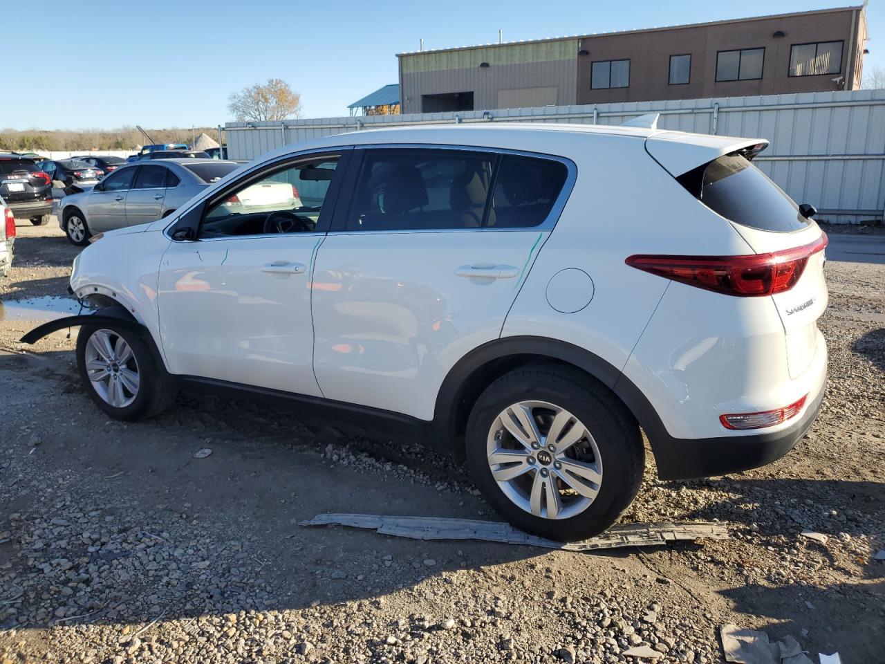 2017 Kia Sportage Lx - Фото 2
