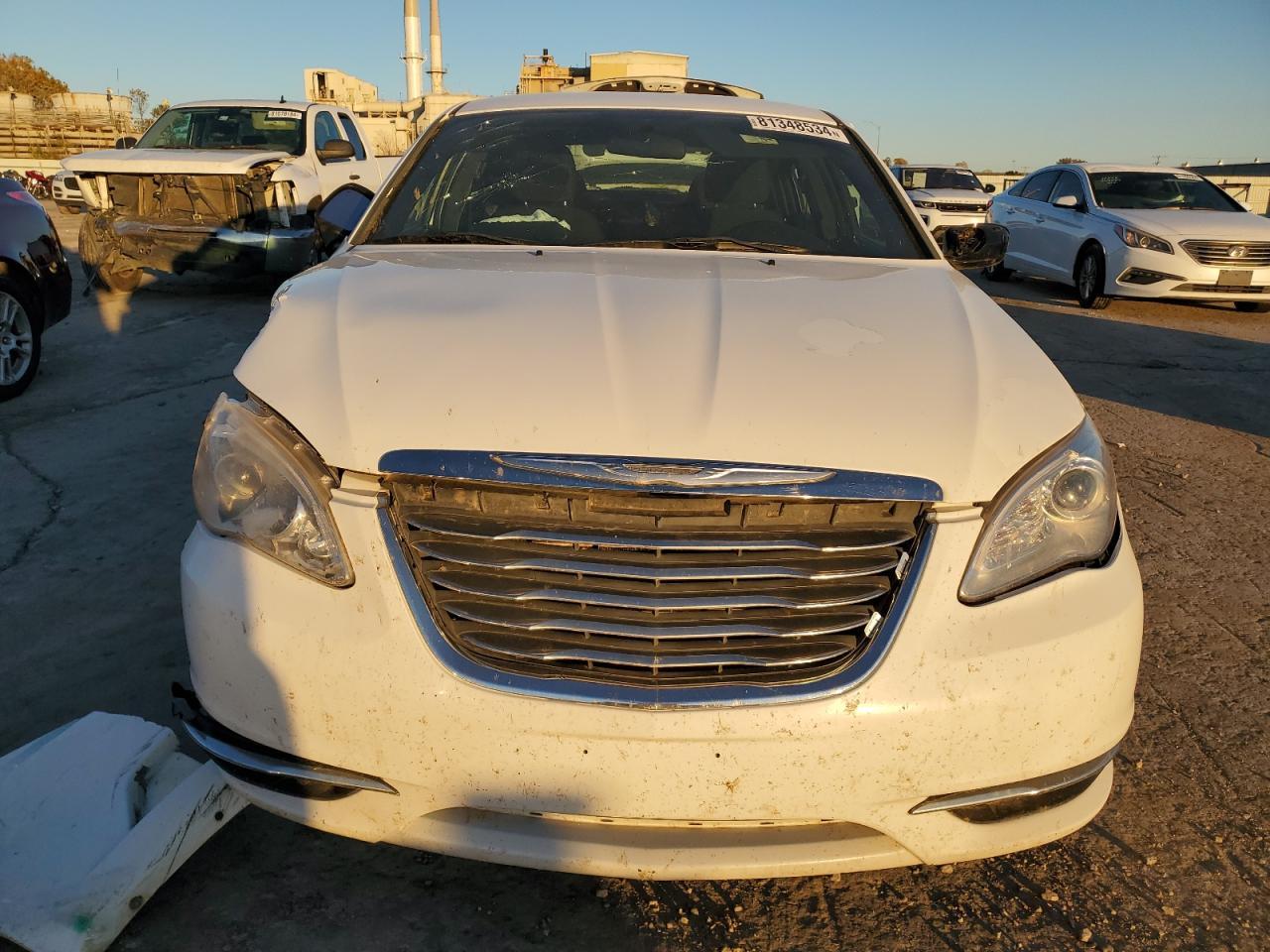 2014 Chrysler 200 Lx - Фото 5