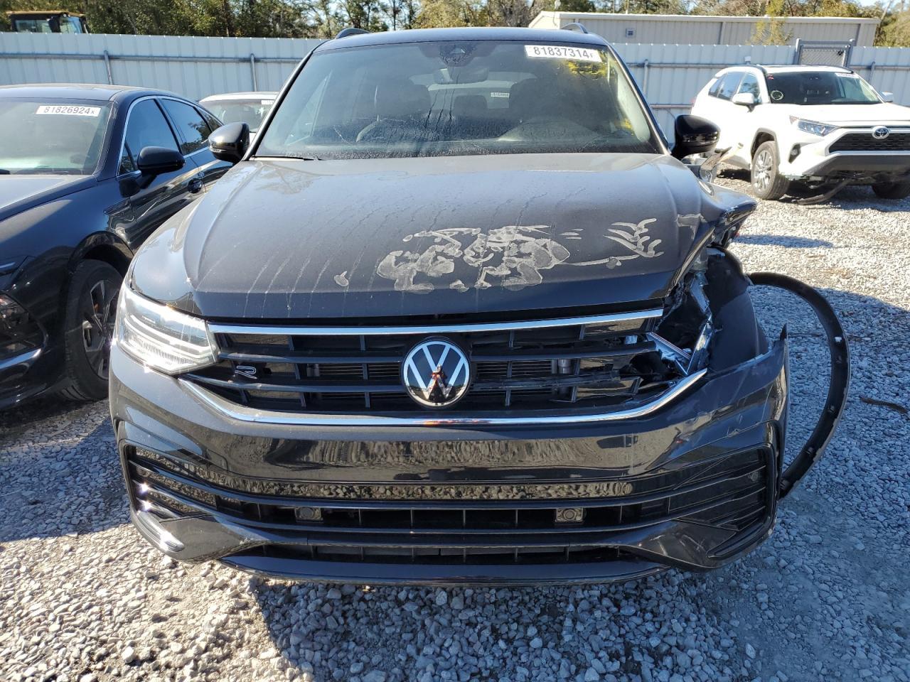2023 Volkswagen Tiguan Se R-Line Black - Image 5