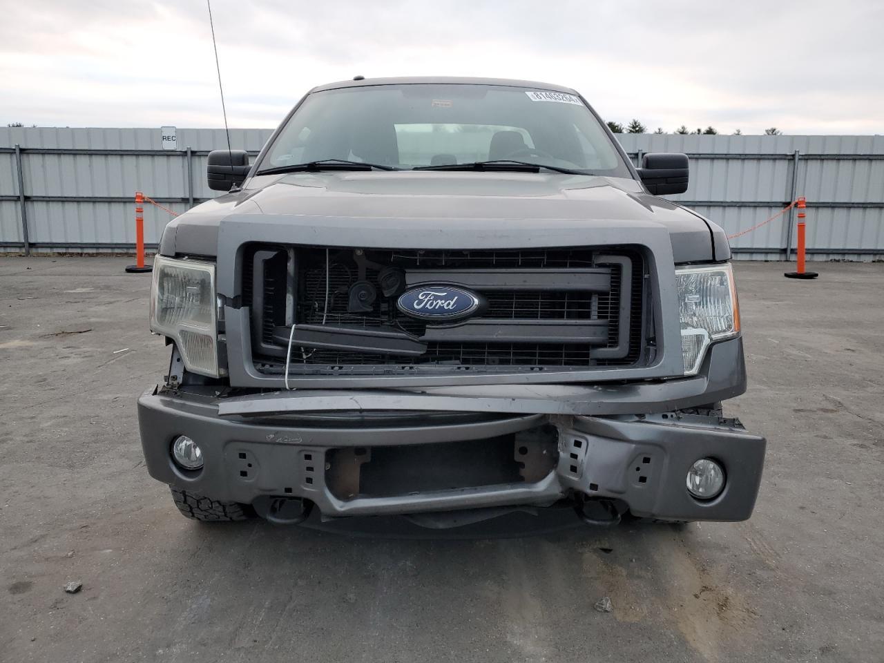 2013 Ford F150 Super Cab - Фото 5
