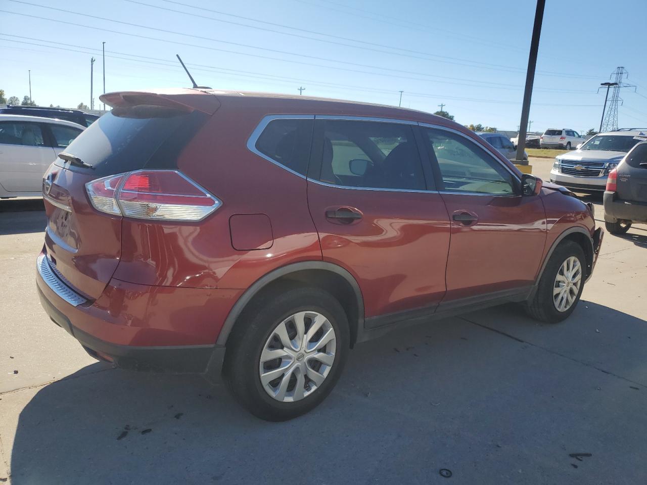 2016 Nissan Rogue S - Image 3