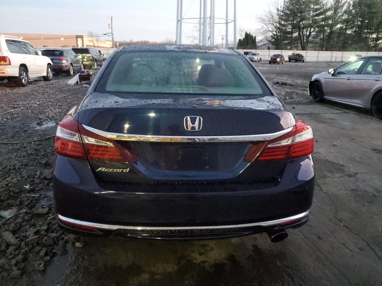 2017 Honda Accord Lx - Image 6