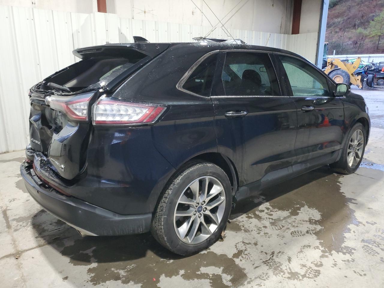 2015 Ford Edge Titanium - Image 3
