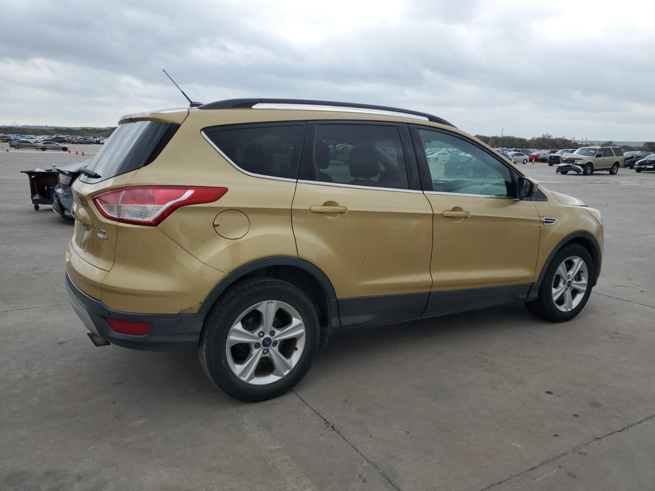 2014 Ford Escape Se - Image 3