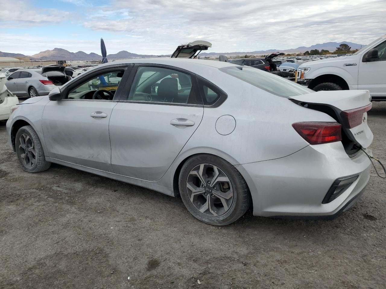 2019 Kia Forte Fe - Image 2