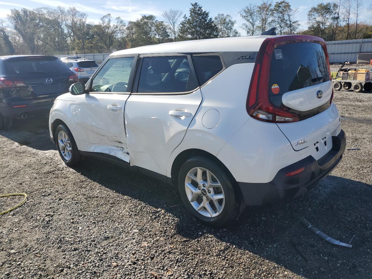 2020 Kia Soul Lx - Image 2