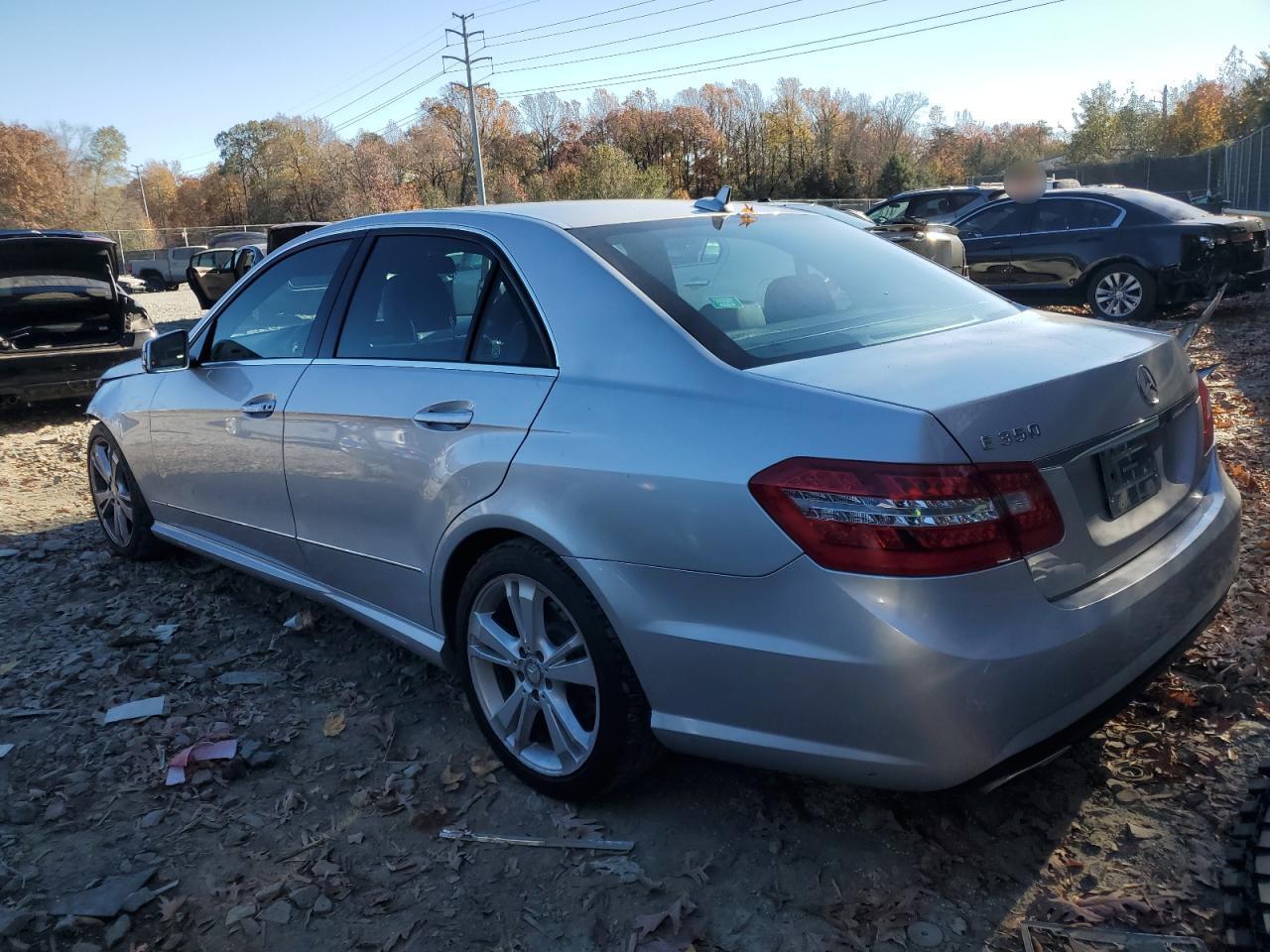 2013 Mercedes-Benz E 350 4Matic - Фото 2