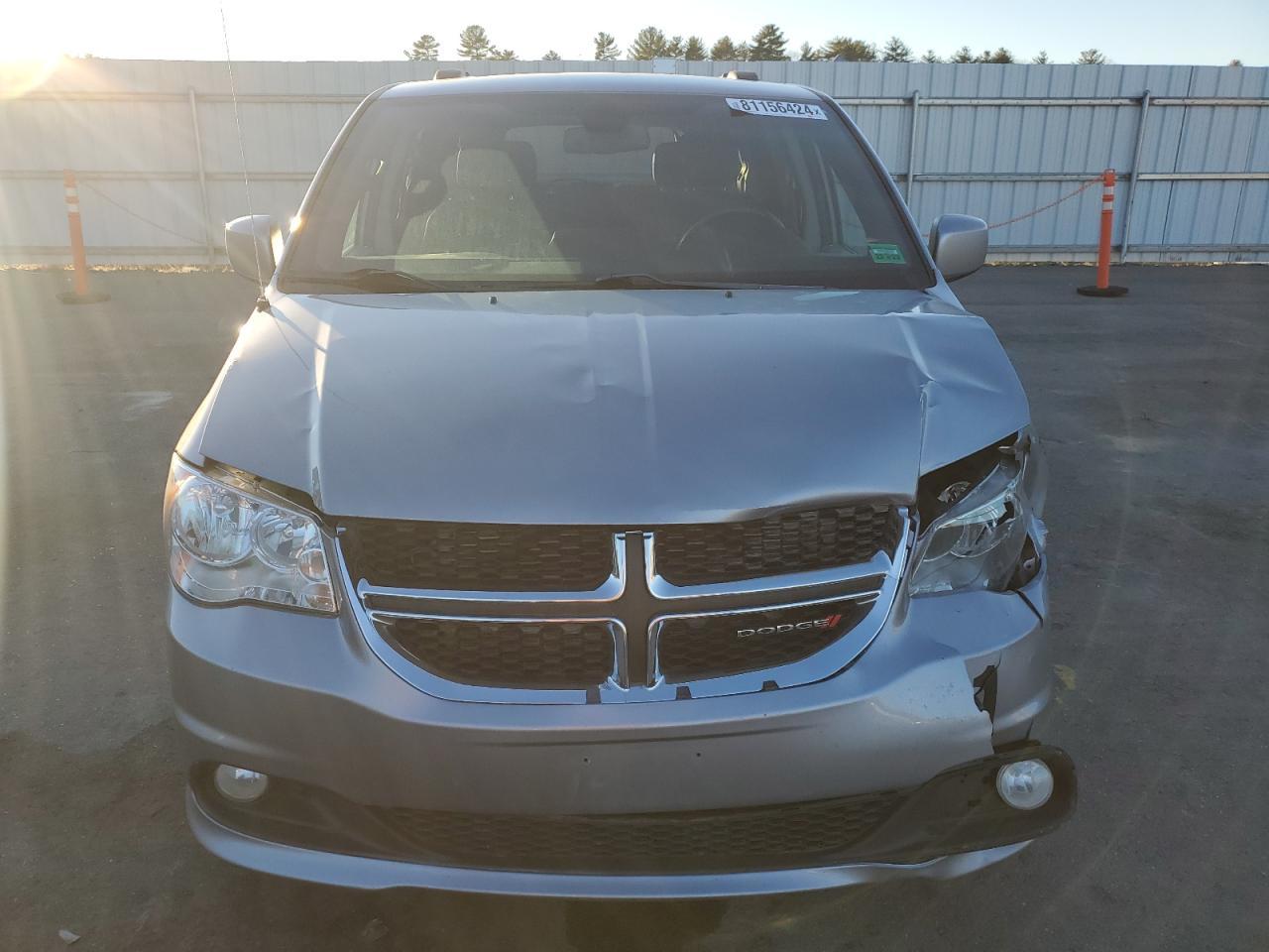 2019 Dodge Grand Caravan Sxt - Image 5
