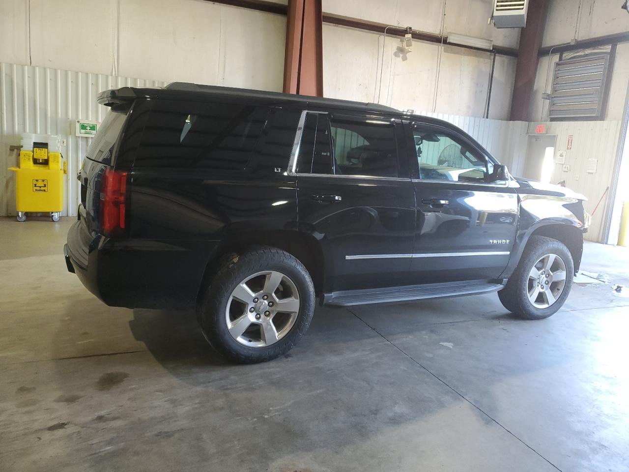 2017 Chevrolet Tahoe C1500 Lt - Фото 3