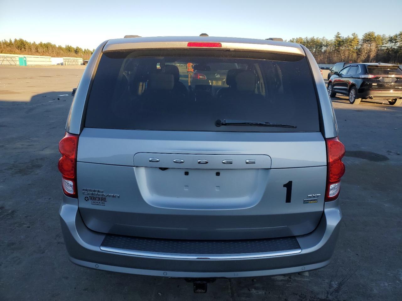 2019 Dodge Grand Caravan Sxt - Image 6