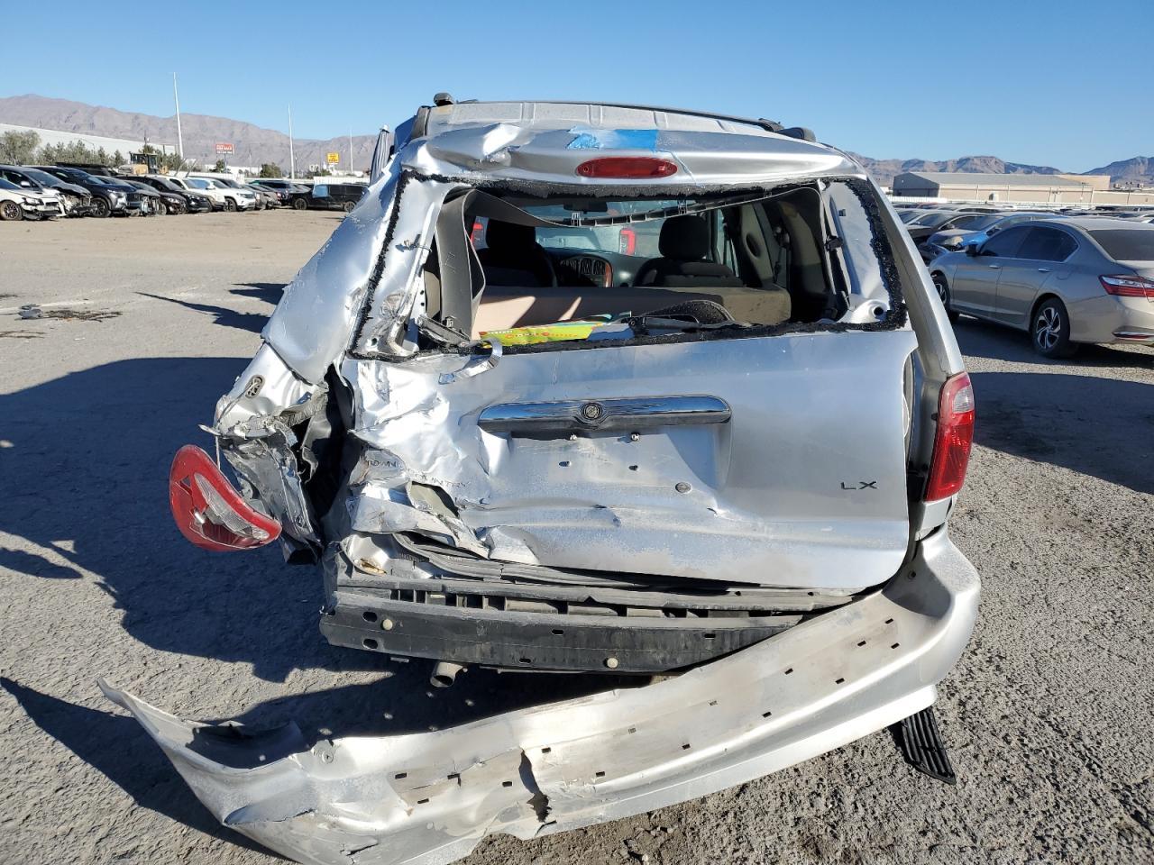2007 Chrysler Town & Country Lx - Фото 6