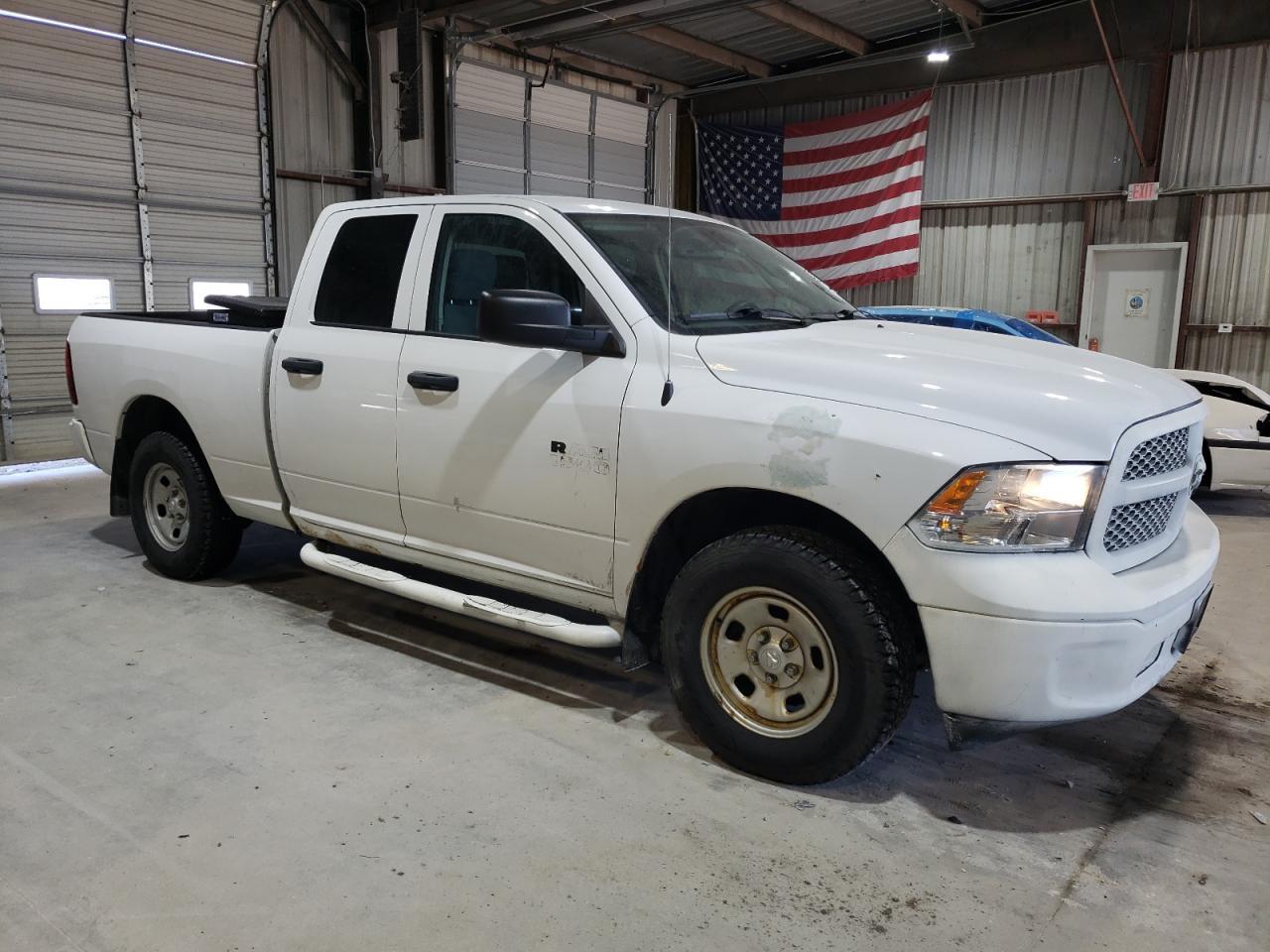2015 Ram 1500 St - Image 4