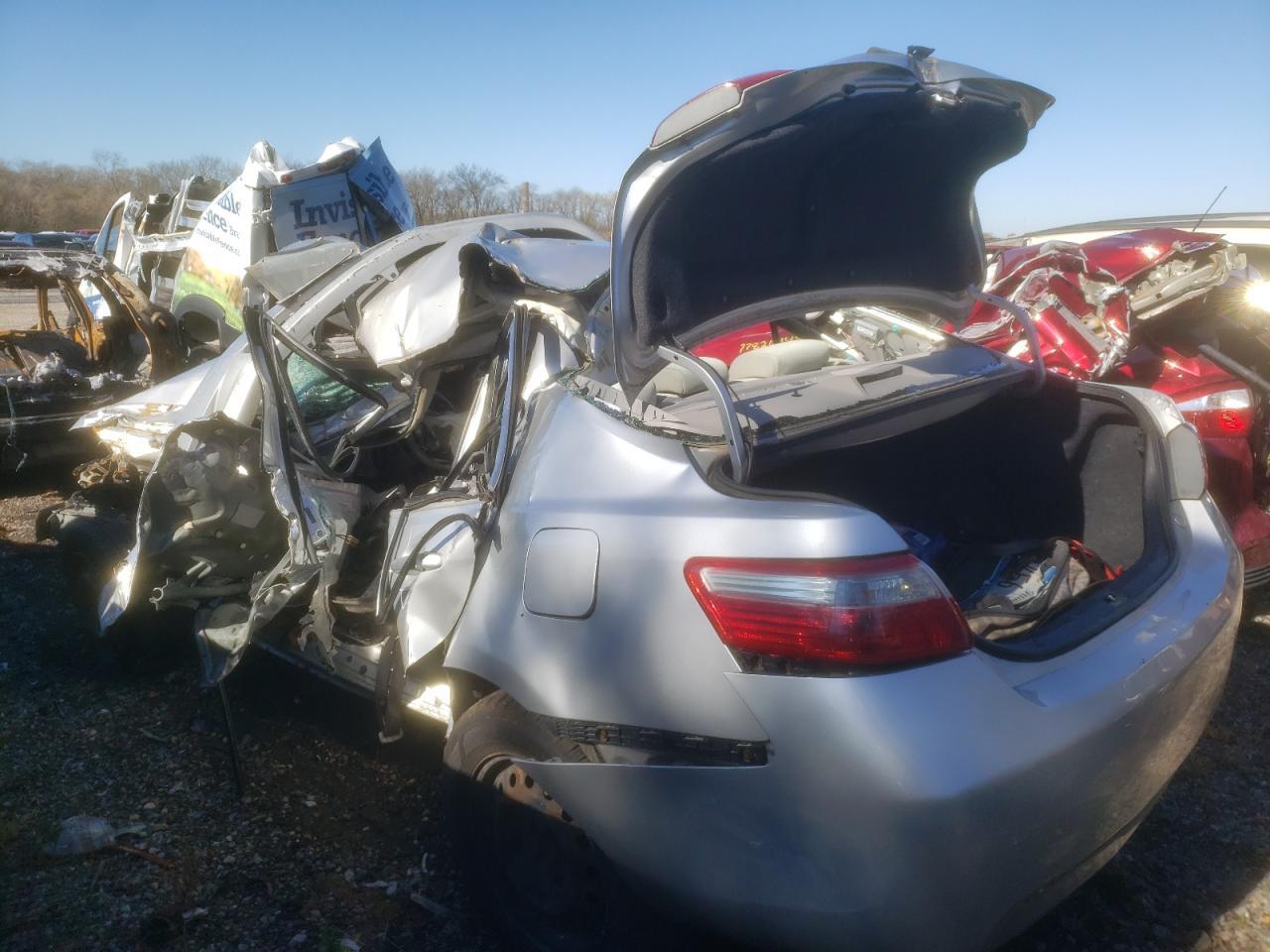2009 Toyota Camry Base - Фото 2