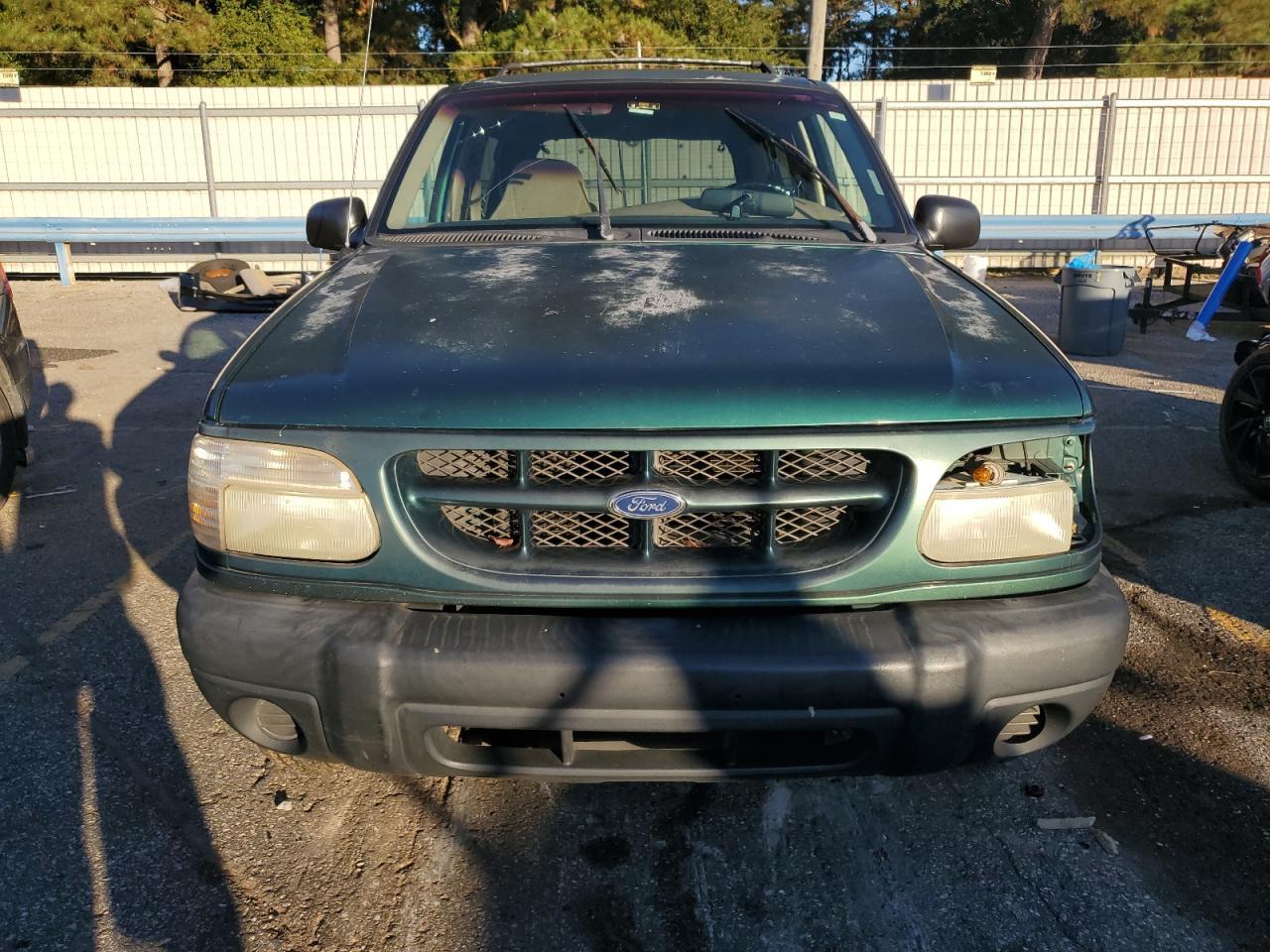 1999 Ford Expl. Spor - Фото 5