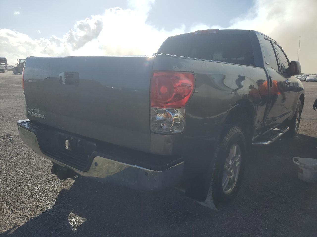 2007 Toyota Tundra Double Cab Limited - Image 3