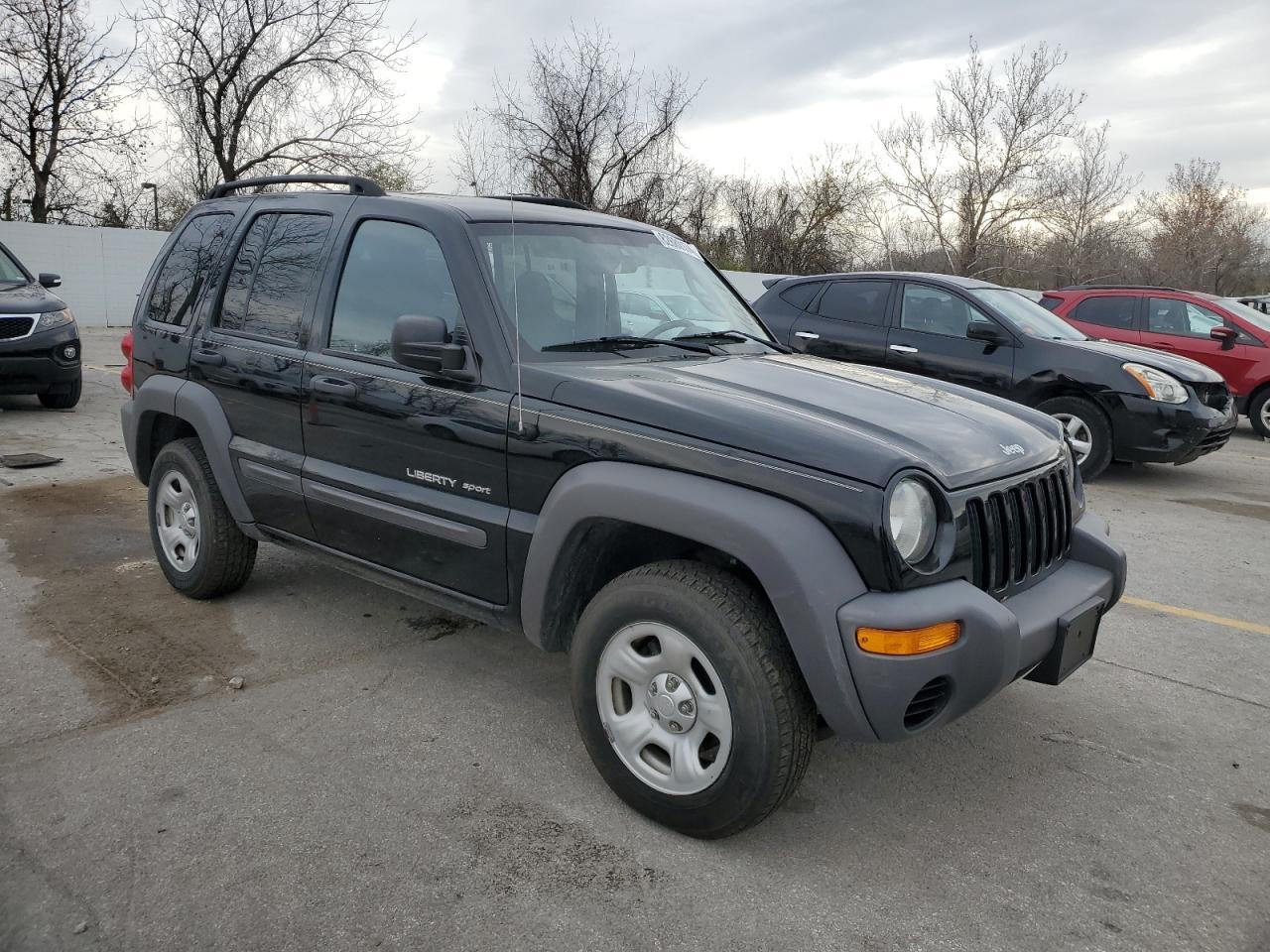 2003 Jeep Liberty Sport - Image 4