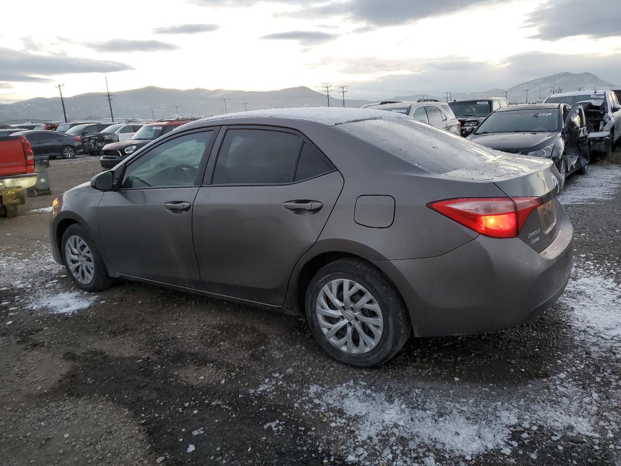 2019 Toyota Corolla L - Фото 2