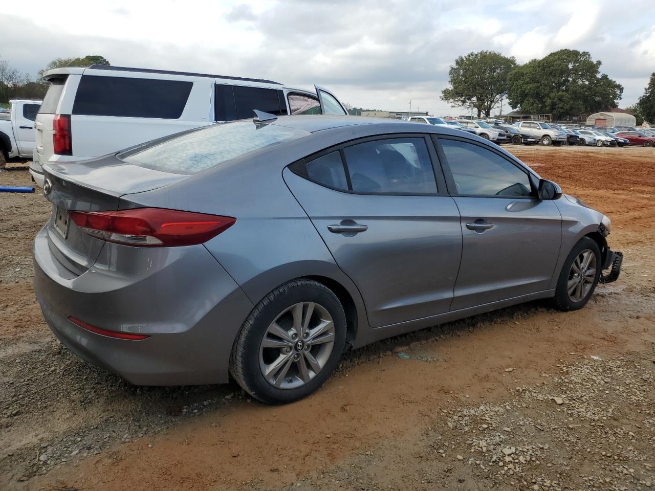 2017 Hyundai Elantra Se - Фото 3