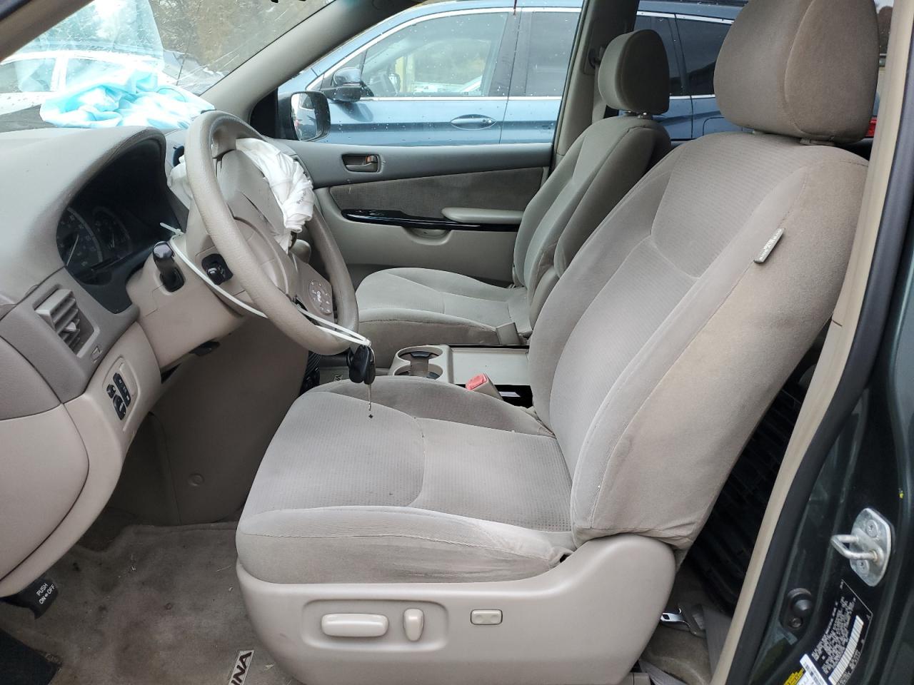 2005 Toyota Sienna Ce - Фото 7