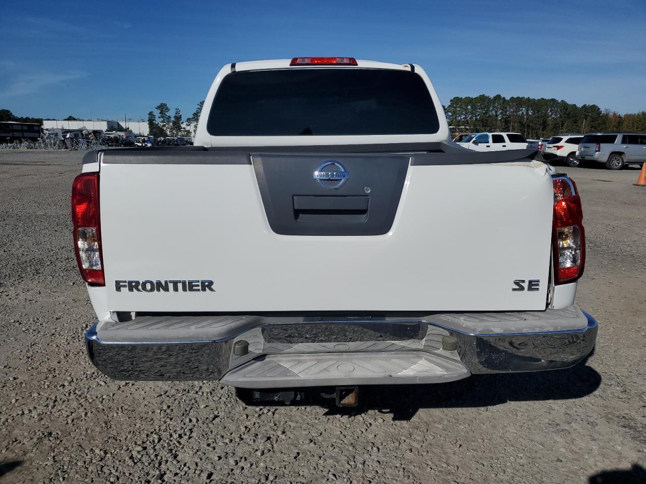 2010 Nissan Frontier Crew Cab Se - Фото 6