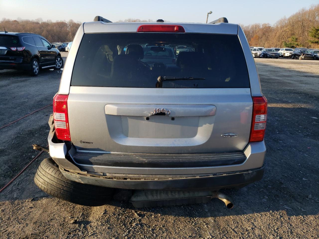 2015 Jeep Patriot Latitude - Image 6