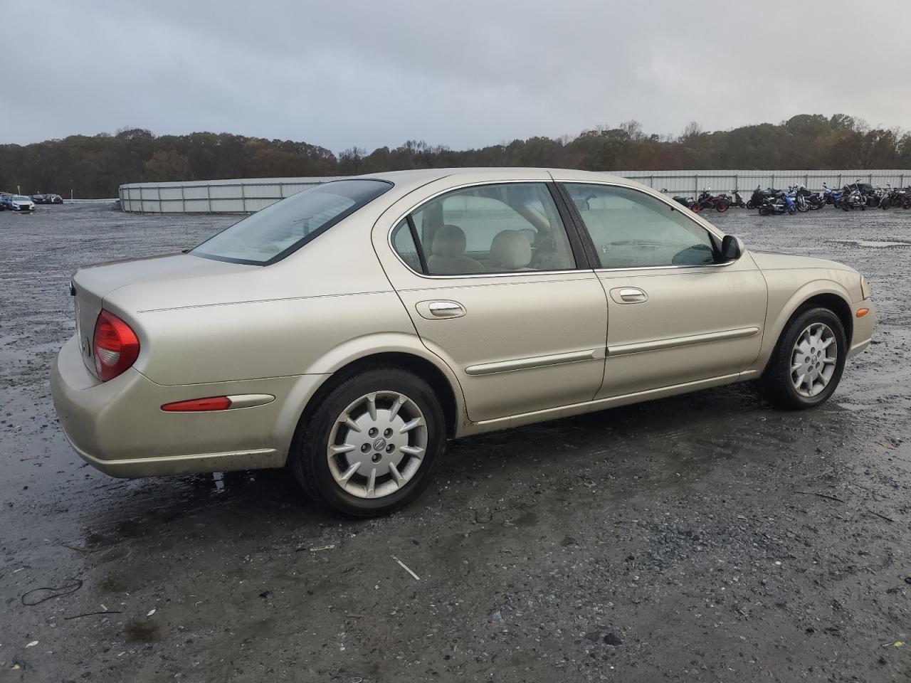 2000 Nissan Maxima Gle - Фото 3