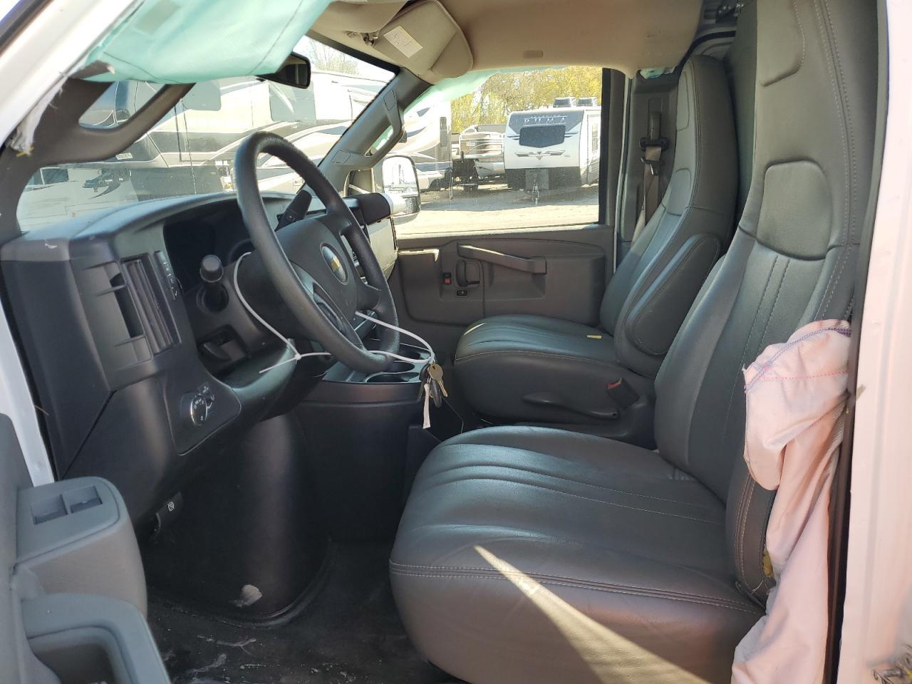 2019 Chevrolet Express G3500 - Image 7