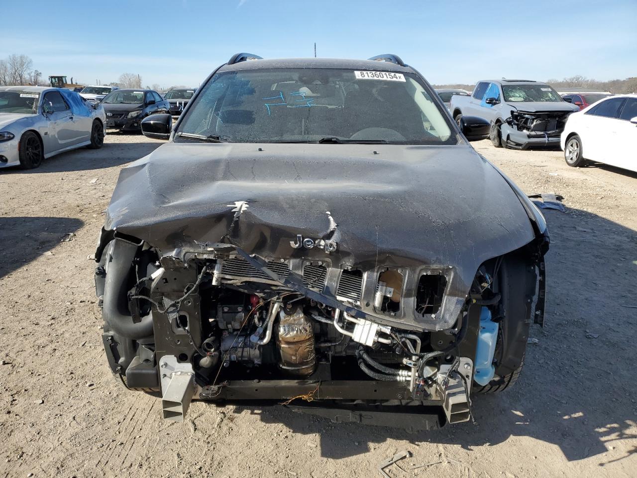 2022 Jeep Cherokee Latitude Lux - Image 5