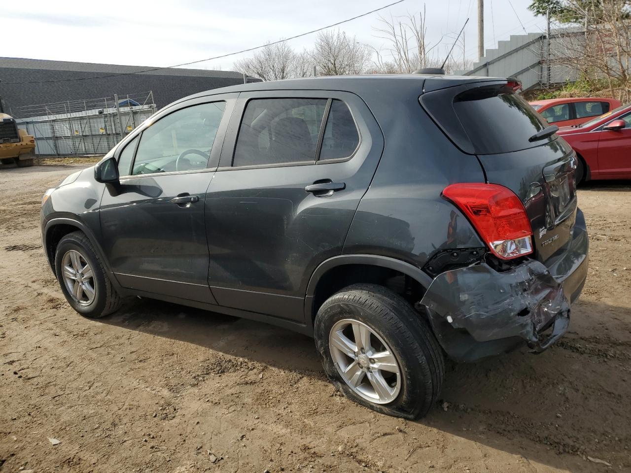 2019 Chevrolet Trax Ls - Фото 2