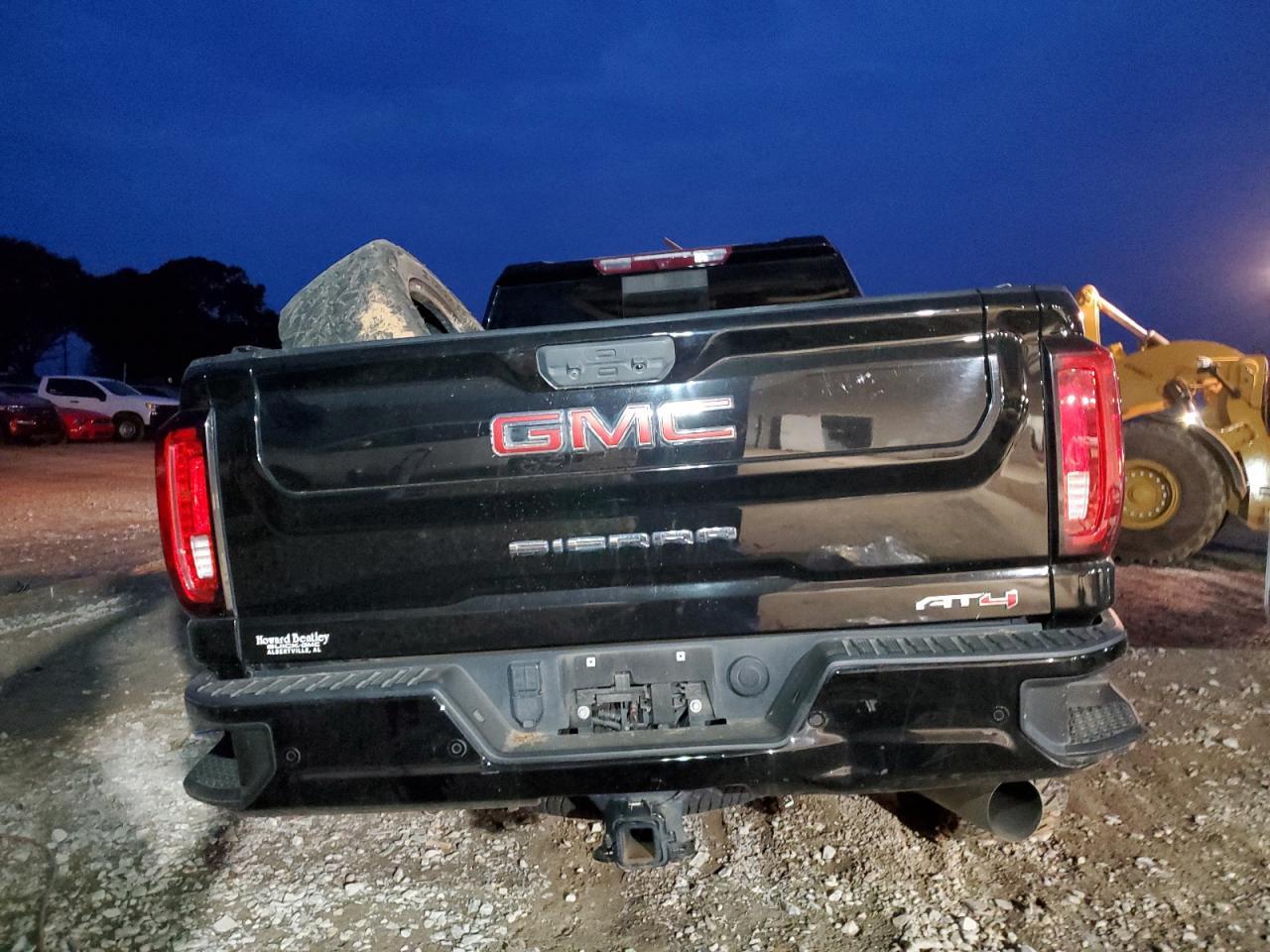 2022 GMC Sierra K2500 At4 - Image 6