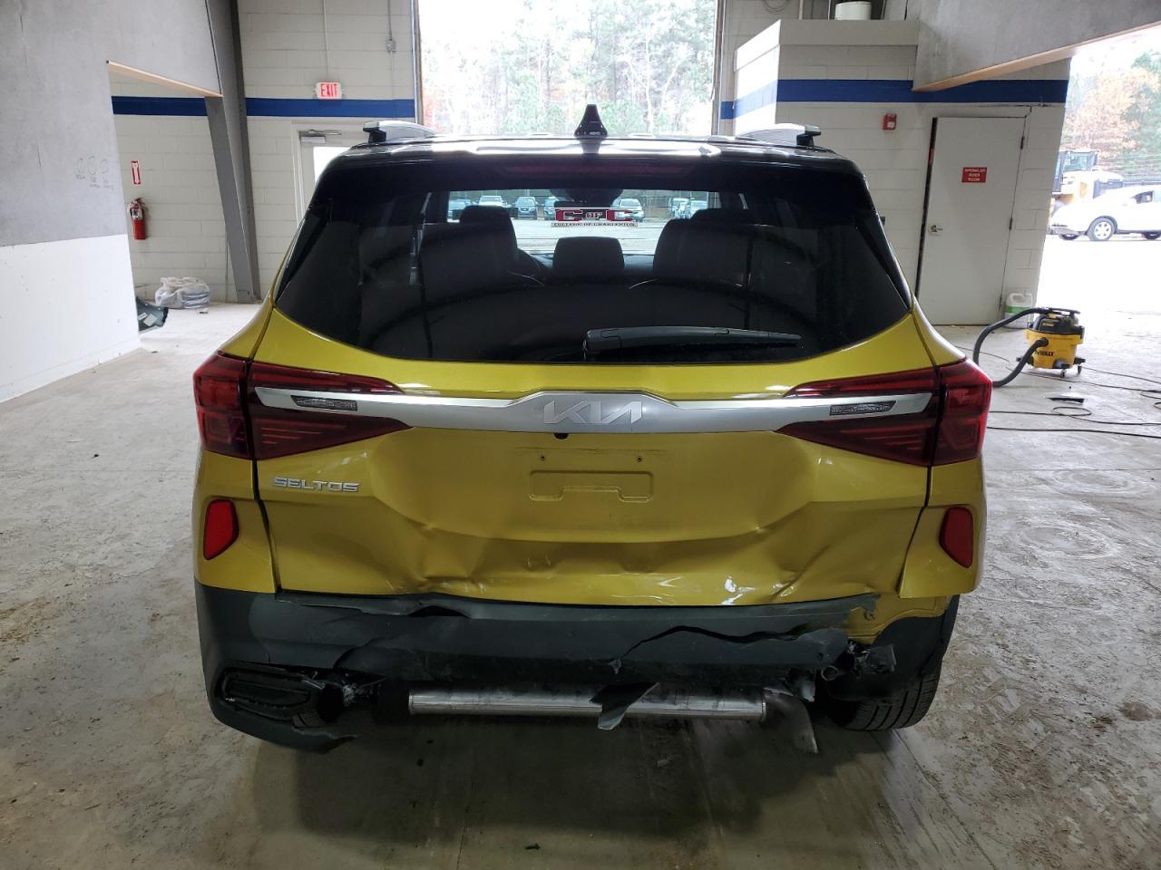 2022 Kia Seltos S - Image 6