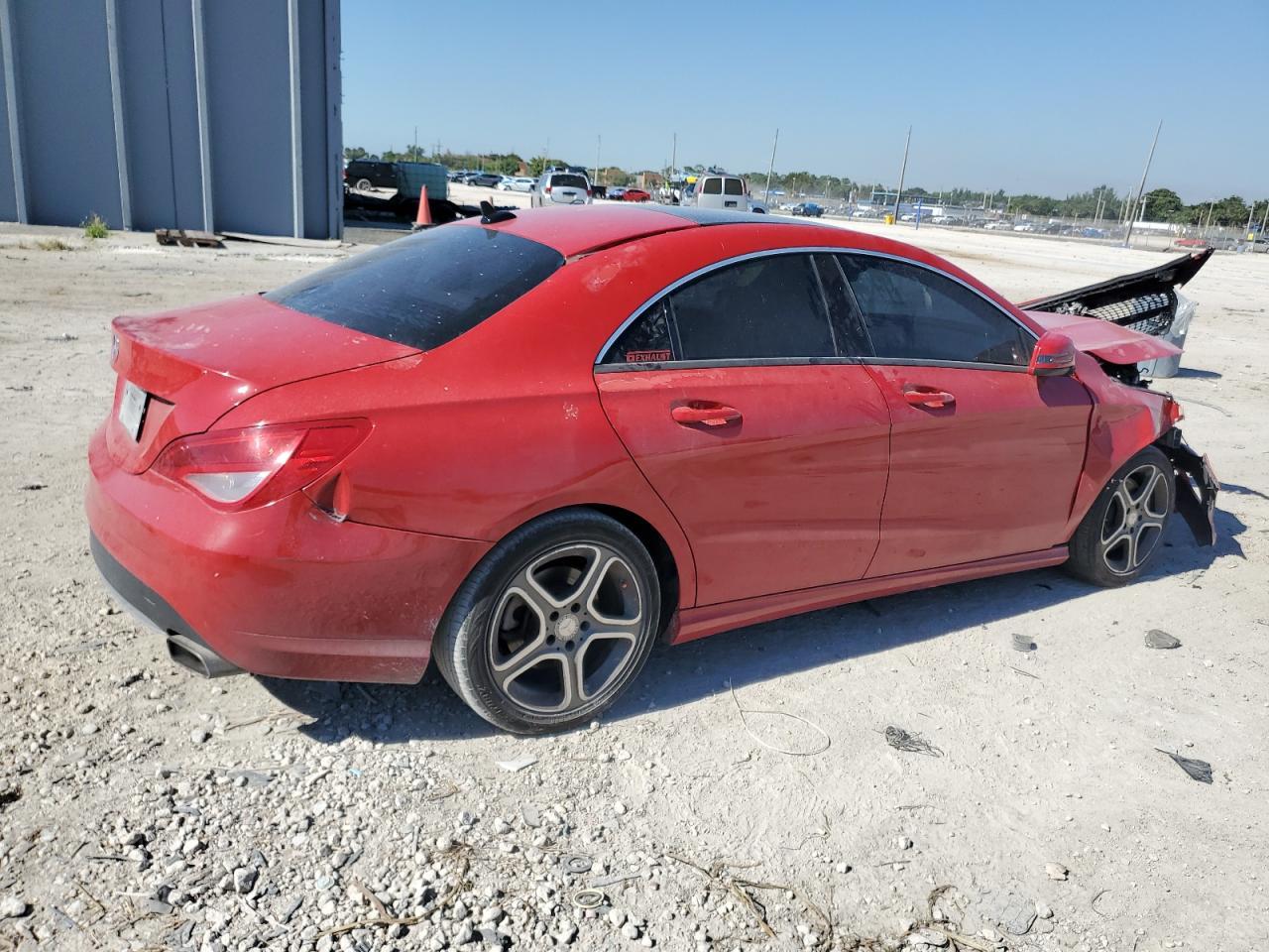 2014 Mercedes-Benz Cla 250 - Фото 3