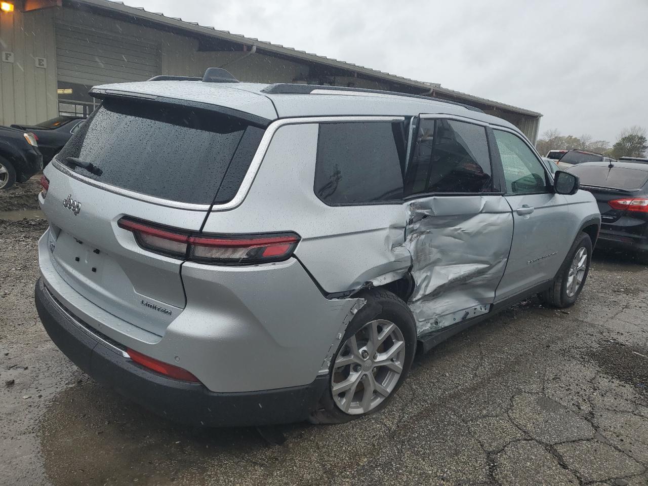 2023 Jeep Grand Cherokee L Limited - Фото 3