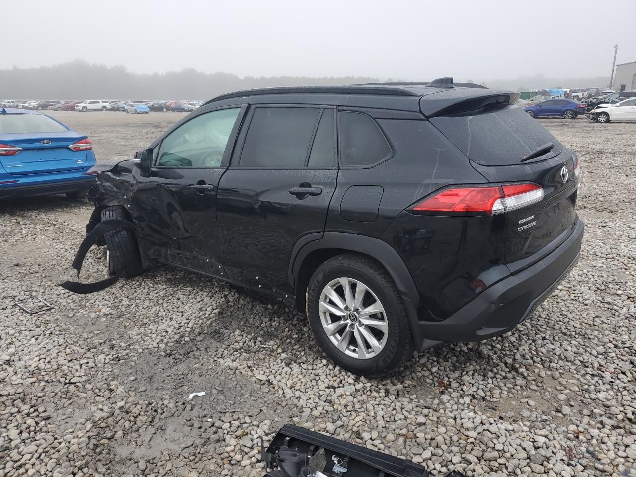 2022 Toyota Corolla Cross Le - Фото 2